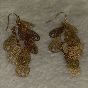 Elegant Gold Filigree Dangle Earrings